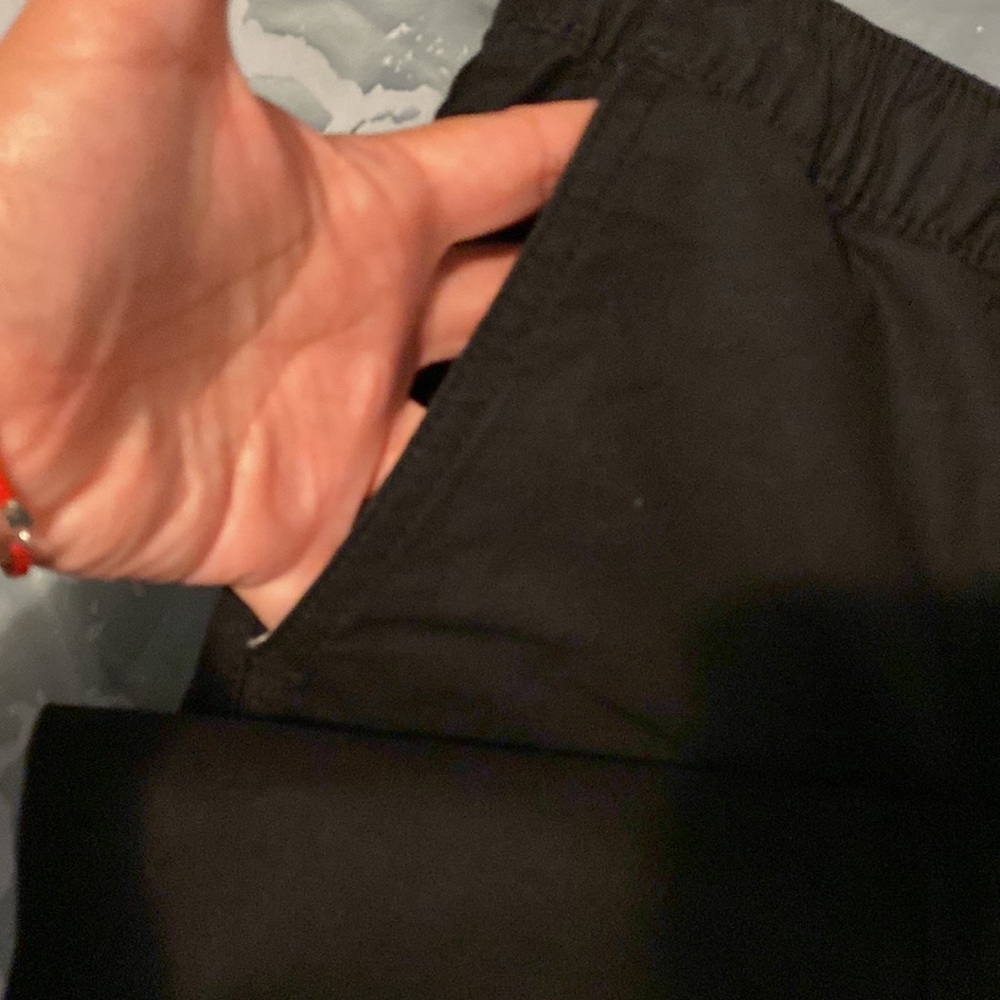 GAP KIDS Cotton Khaki Joggers in Black, Unisex, NWOT - Picture 3 of 8